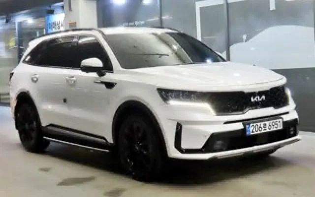 쏘렌토 4세대(MQ4) 가솔린 2.5T 2WD 그래비티 기아 2022/08 79,254km